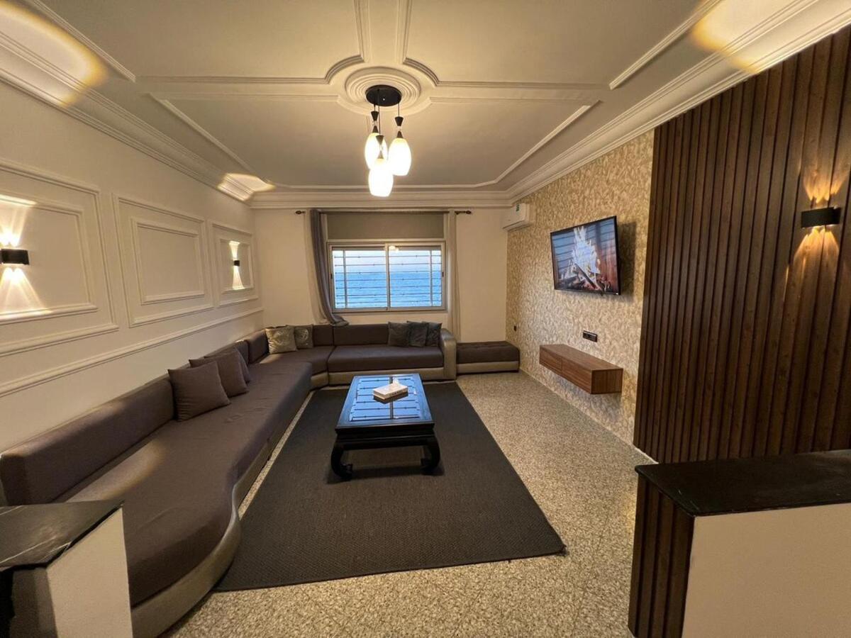 Spacious Beachfront Center 公寓 卡萨布兰卡